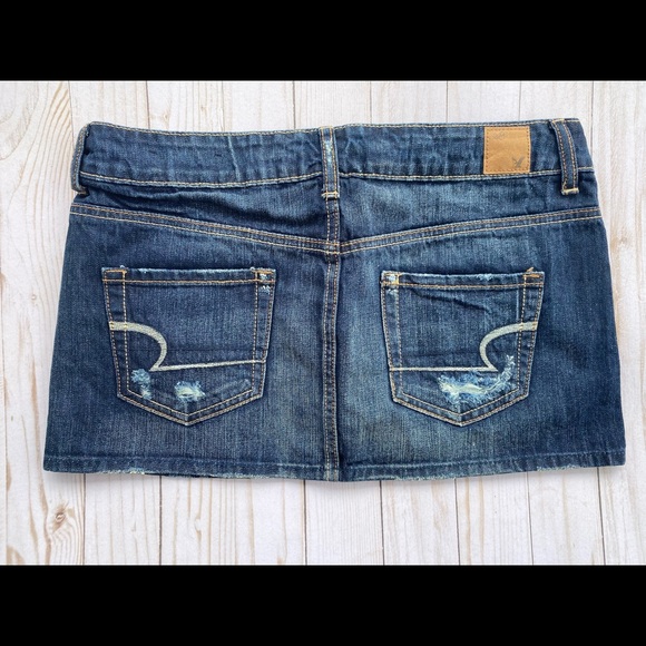 American Eagle denim mini skirt - Picture 2 of 3